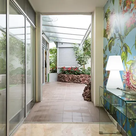 Garden Loft Andy Warhol