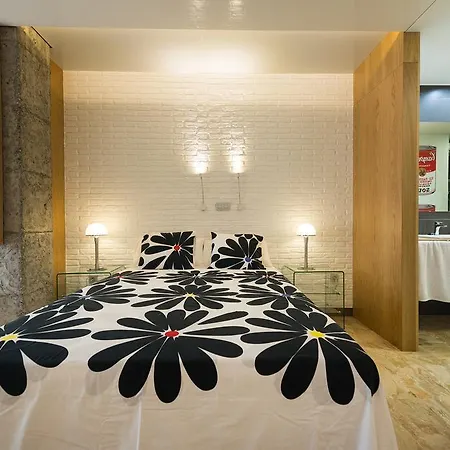 Garden Loft Andy Warhol